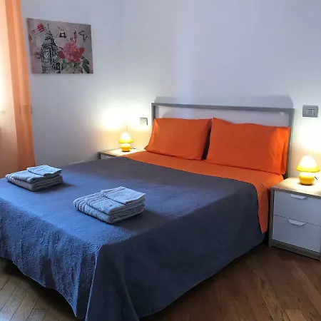 Orpheus Apartment *